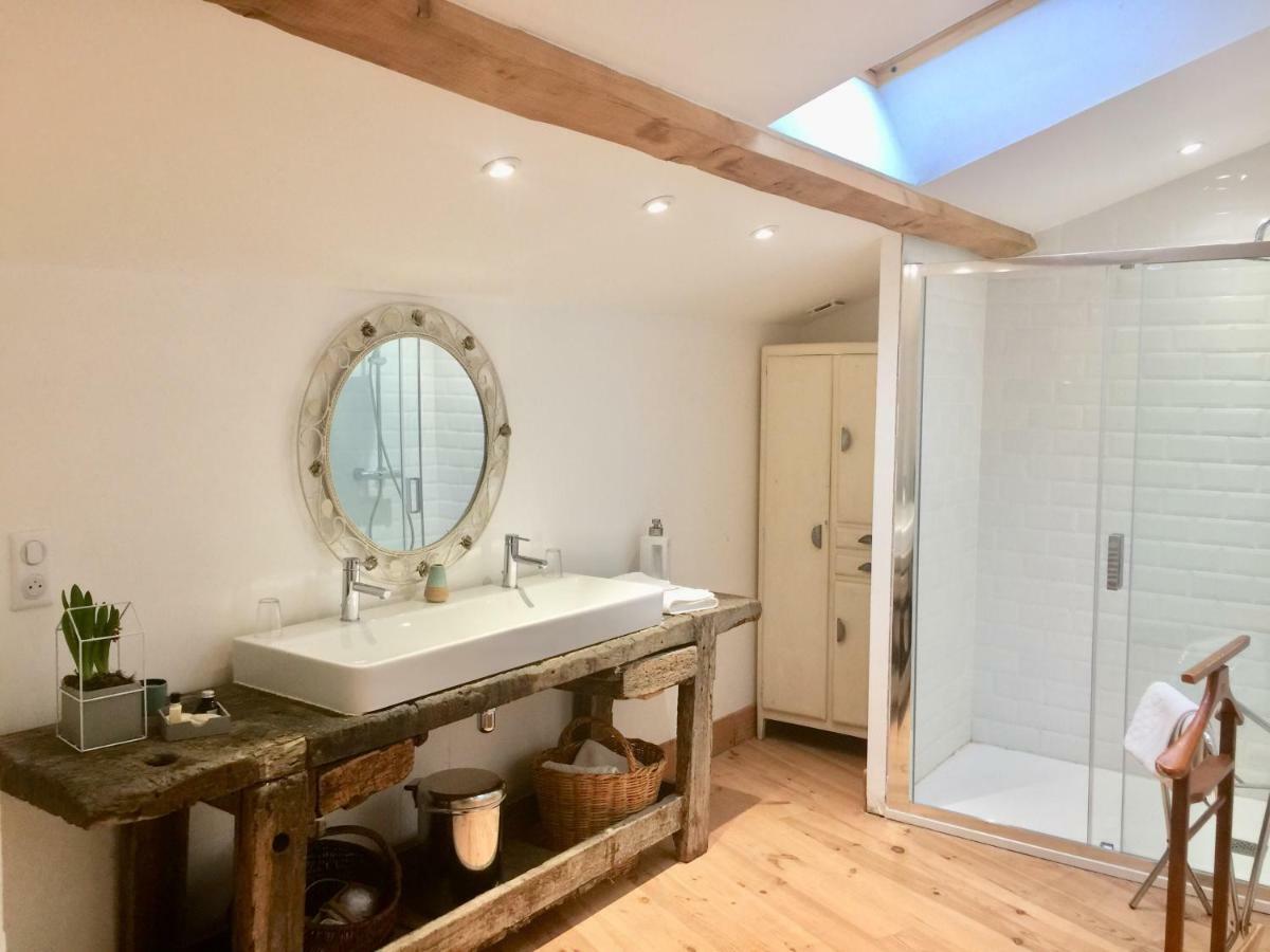 Magnificent Renovated Farmhouse - 10 Min A7 - Apartment Anneyron Luaran gambar